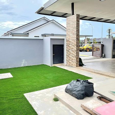 Mmg D'Bertam Homestay For Malay Only Kampong Permatang Durian Exterior foto